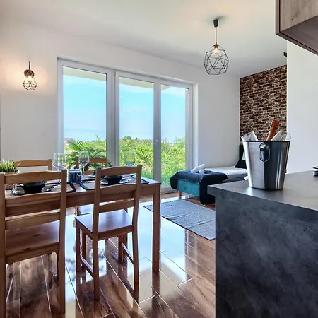 Na Wzgorzu ゲストハウス 3*